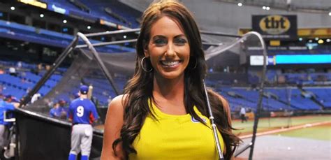 Holly Sonders: Personal Life and Net Worth