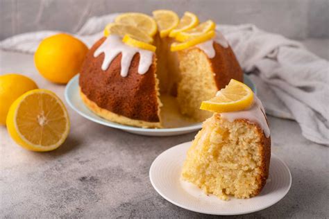 Indulging in Citrusy Delight: Lemon Cake as a Sensory Delight