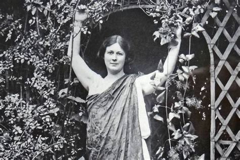 Isadora Duncan's Net Worth and Legacy