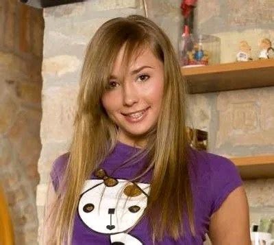 Jessika Lux Biography