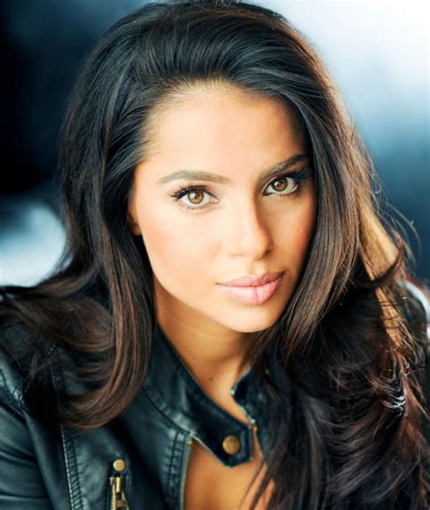 Joanna Diaz: A Rising Star in the Entertainment Industry