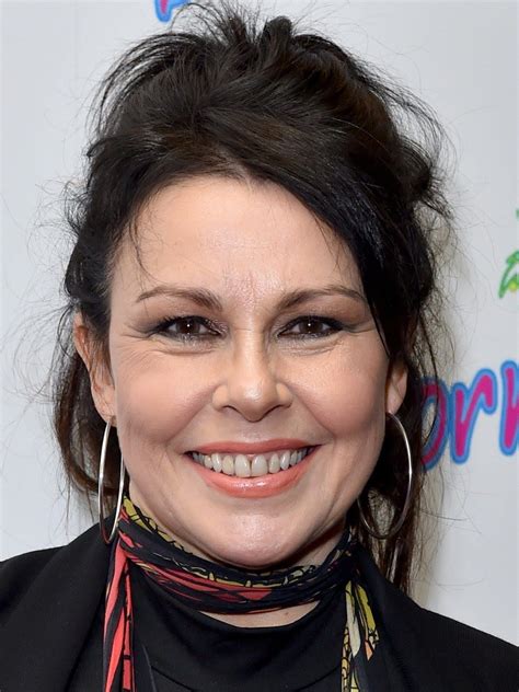 Julie Graham's Physical Appearance