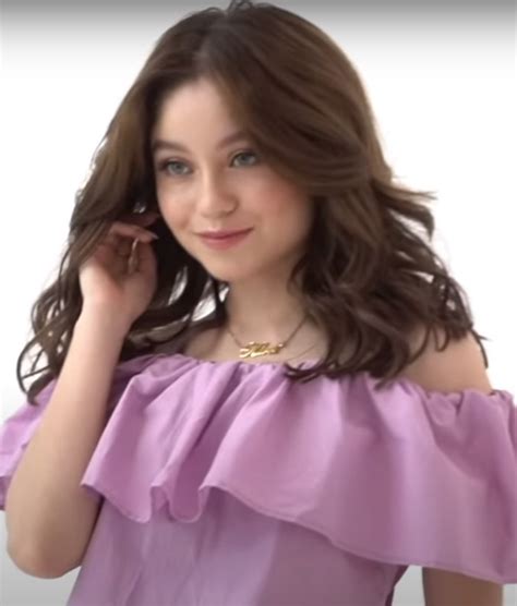 Karol Sevilla's Age and Height