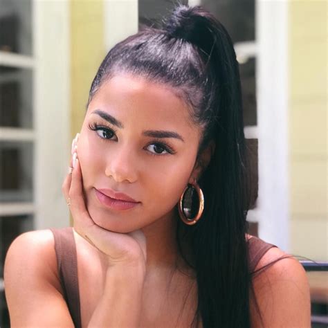 Katya Elise Henry: Beauty and Style Secrets