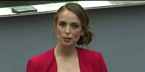 Learn about Jedediah Bila's rise to fame