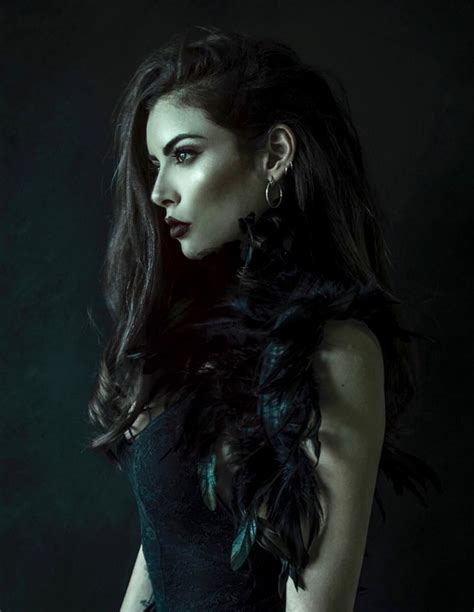 Leeanna Vamp: Early Life and Career Beginnings