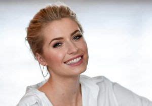 Lena Gercke's Figure and Body Measurements