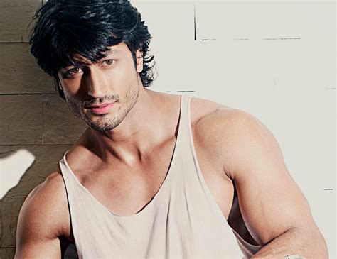 Life Story of the Indian Star: Vidyut Jammwal