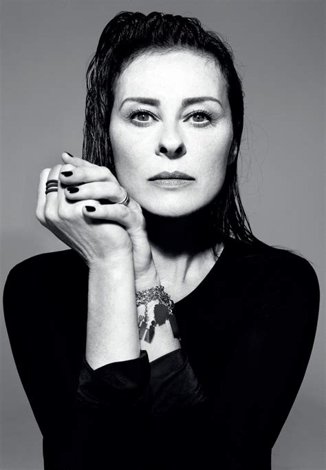 Lisa Stansfield's Fashion Sense and Stylish Choices