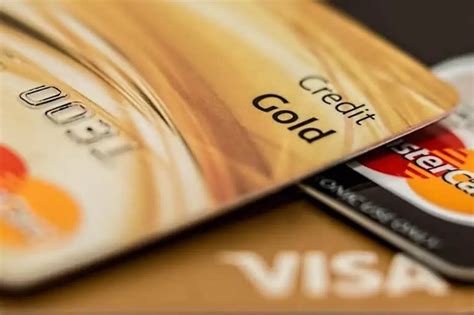 Making the most of your credit card: expert strategies and advice