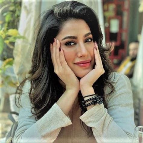 Mehwish Hayat: A Pakistani Superstar's Biography