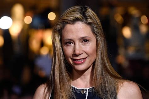 Mira Sorvino Biography: Early Life and Career