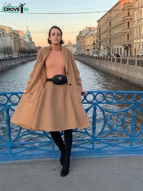 Olya Q Height and Figure: Body Measurements