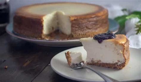 Origins and History: Tracing the Roots of Cheesecake