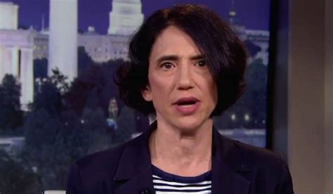 Physical Description of Jennifer Rubin: Age, Height, and Body Type