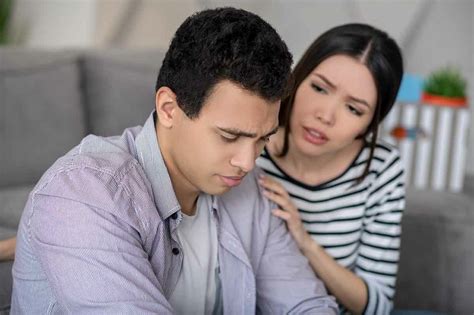 Practical Approaches to Supporting Your Partner during Unemployment