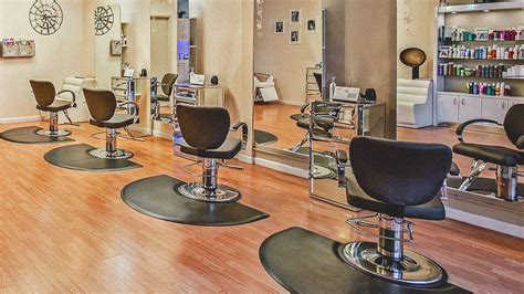 Prepare for Your Salon Experience: What to Expect and How to Maximize Your Visit