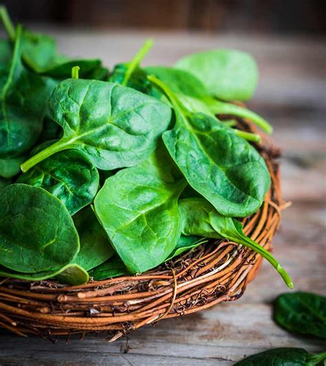 Rejuvenate Your Skin: The Beauty Benefits of Adding Spinach to Your Diet