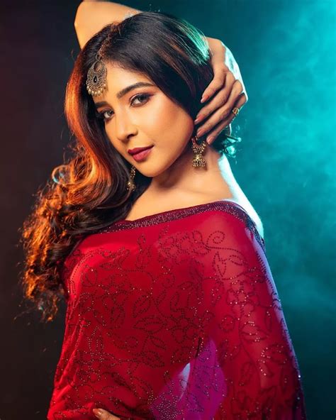 Sakshi Agarwal's Social Media Presence and Influence