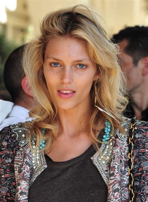 Standing Tall: Anja Rubik's Height and Figure