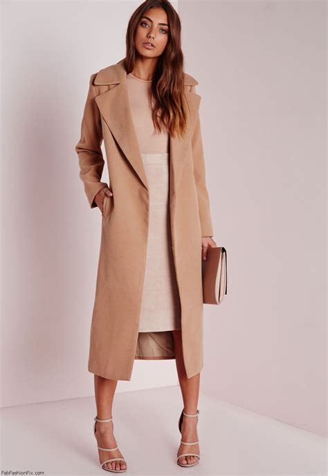 Stay Warm and Chic: Embrace the Elegance of Long Jackets for the Winter Season