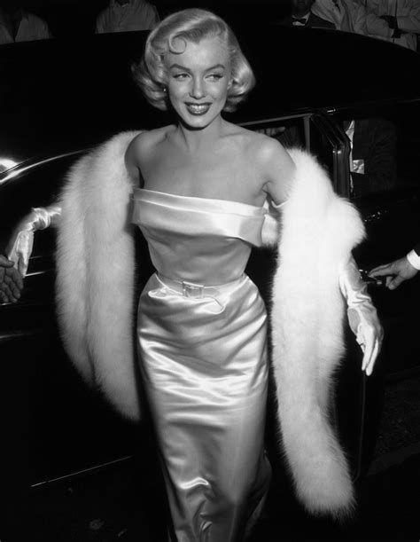 Style and Fashion of the Glamorous Icon