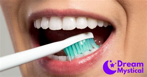 Symbolism of toothbrushes in dreams
