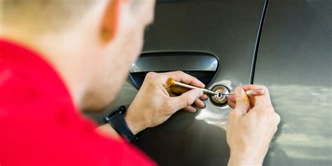 The Art of Car Trunk Lockpicking