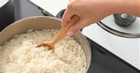 The Art of Creating Flawlessly Airy Rice