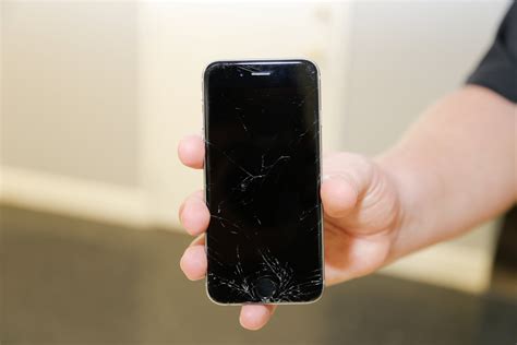 The Costly Consequence of Smartphone Display Damage