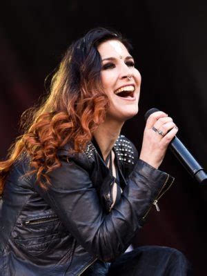 The Dimensions of Charlotte Wessels: An Insight into her Stature and Shape