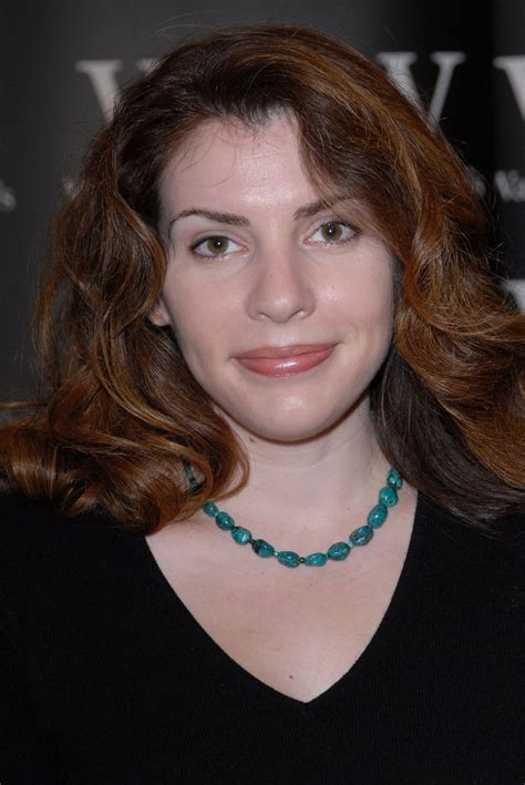 The Early Life and Background of Stephenie Meyer