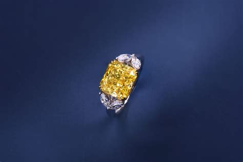 The Fascinating Tale of Yellow Diamonds: Origins and Formation