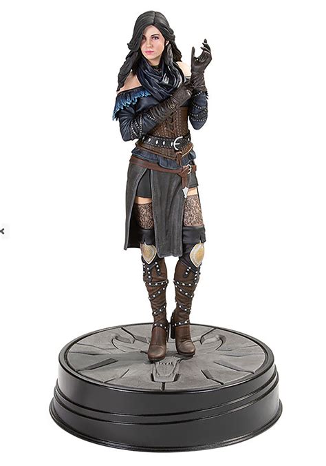 The Figure of Jennifer Yennefer: What's the Secret?