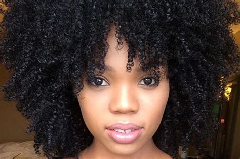 The Fundamentals of Achieving Alluring Ebony Tresses