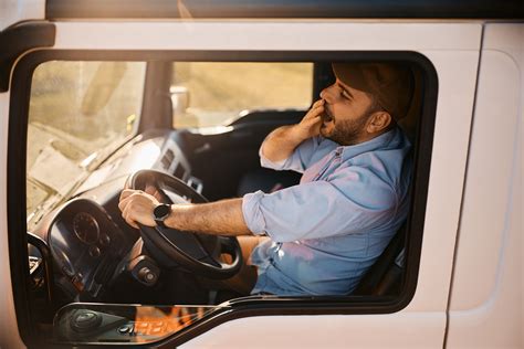 The Hazards of Fatigued Driving and How to Avoid Them