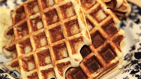 The History of Waffles: From Ancient Greece to Modern Breakfast Delight