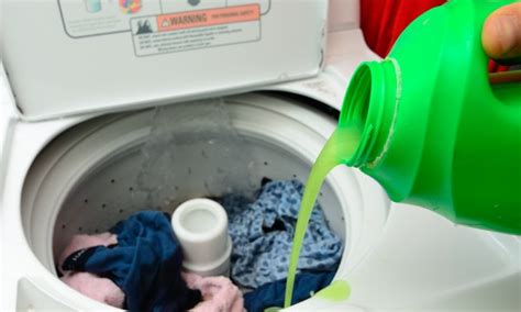 The Importance of Selecting the Right Laundry Detergent for Socks