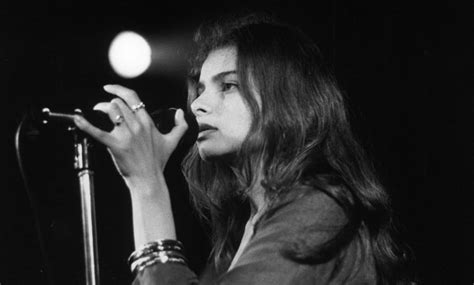 The Legendary Vocals of Hope Sandoval