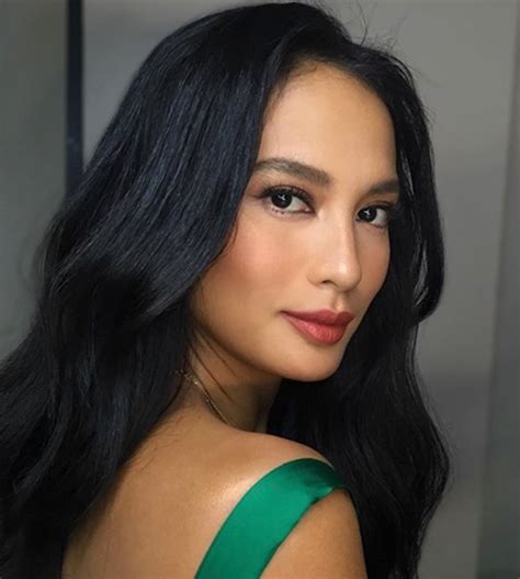 The Net Worth of Isabelle Daza