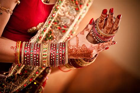 The Symbolic Significance of Bridal Bangles in Various Cultural Traditions