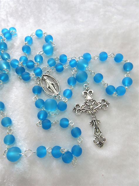 The Symbolic Significance of the Blue Rosary: Exploring its Deep Connection to Mary, the Mother of Jesus