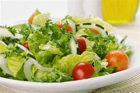 Timing and Tips for Achieving the Perfectly Prepared Green Salad