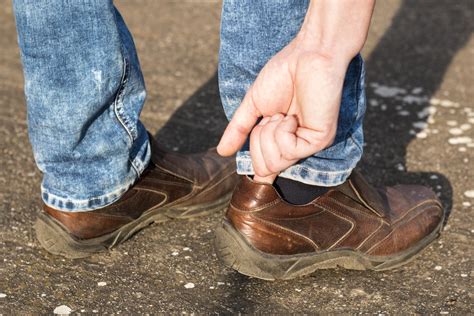 Understanding the prevalence of ill-fitting footwear