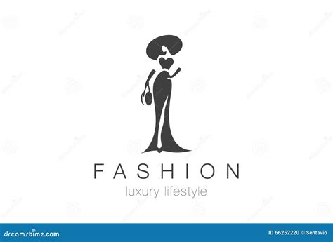 Unique Fashion Style of the Elegant Icon