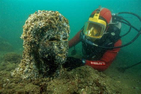 Unlocking Hidden Treasures: Archaeological Discoveries in the Deep Sea