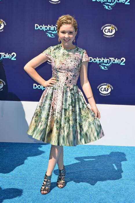 Unveiling Cozi Zuehlsdorff's Stunning Physique