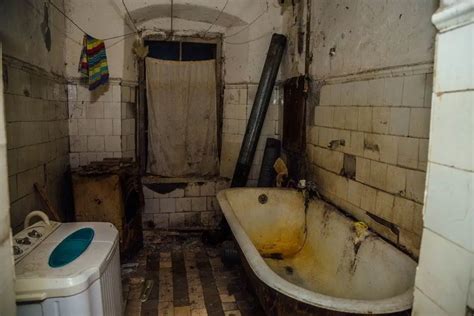 Unveiling the Hidden Significance Behind Dreams of Damaged Bathrooms