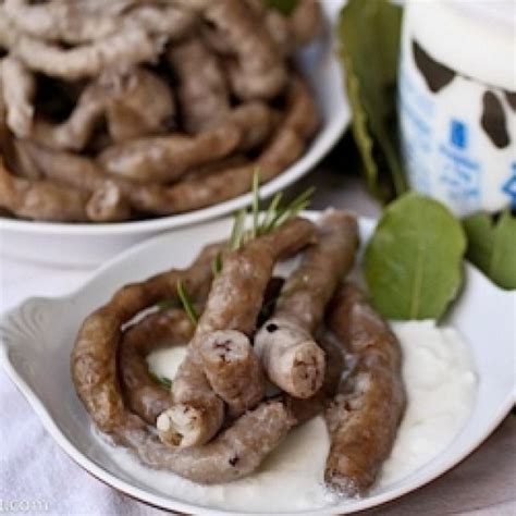 Unveiling the Origin of Sheep Intestines Delicacy