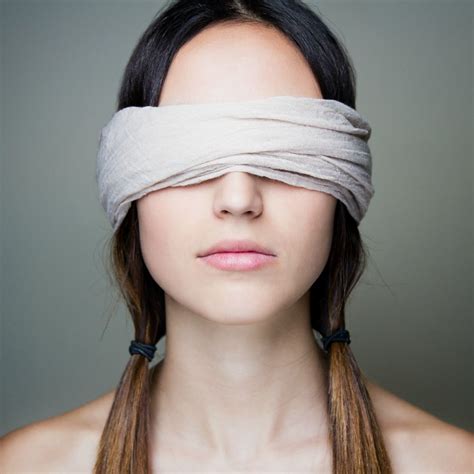 Unveiling the Significance of a Blindfolded Dream: Insights and Recommendations